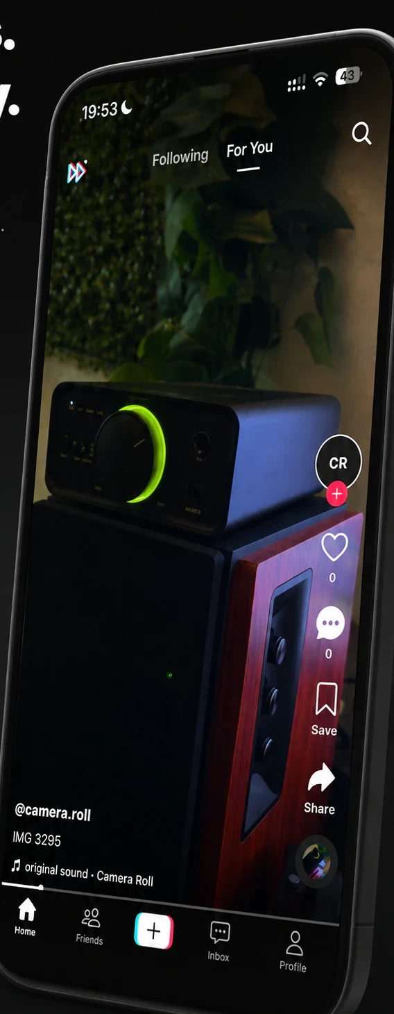 Fast and Real vertical media player on iPhone